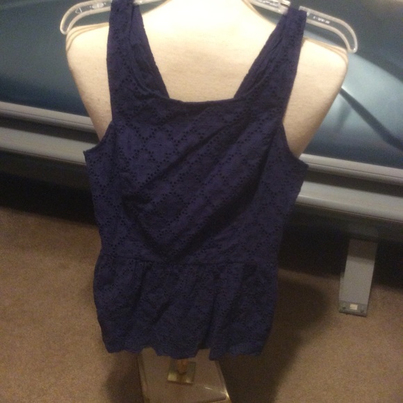 Lilly Pulitzer Navy Eyelet Tank Size 6 - Picture 11 of 15